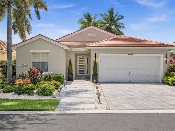 4967 SW 32nd Way , Hollywood, FL 33312