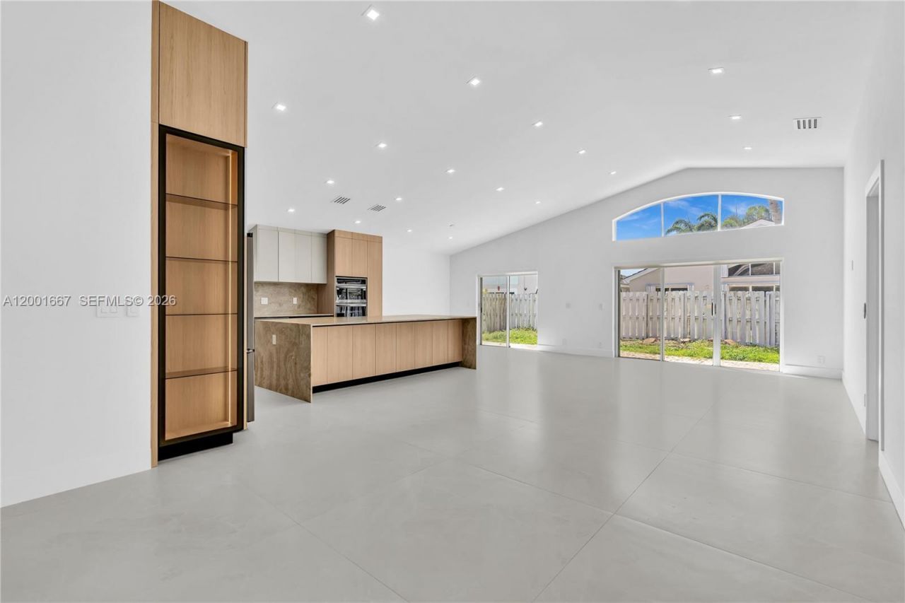 4967 SW 32nd Way, Hollywood, FL 33312 Photo