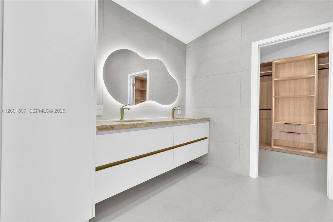 4967 SW 32nd Way, Hollywood, FL 33312 Photo