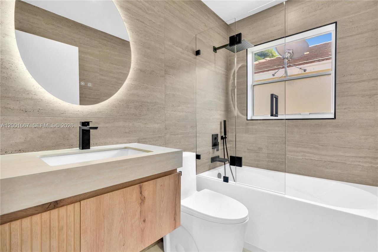 4967 SW 32nd Way, Hollywood, FL 33312 Photo