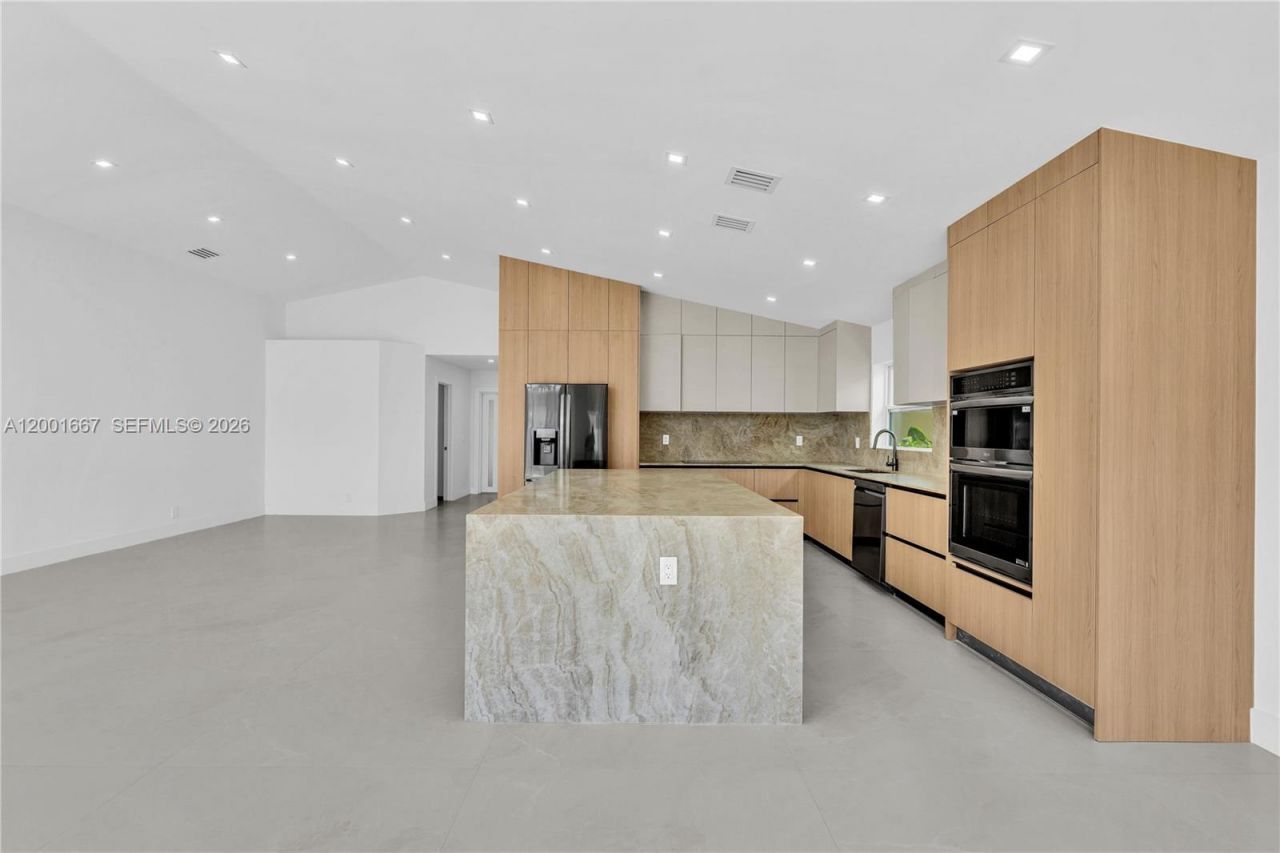 4967 SW 32nd Way, Hollywood, FL 33312 Photo