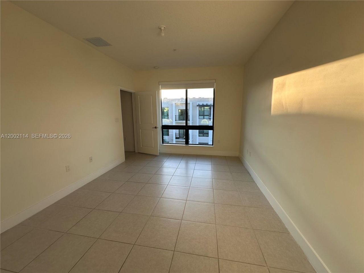 8265 NW 41st St, Unit C-204, Doral, FL 33166 Photo