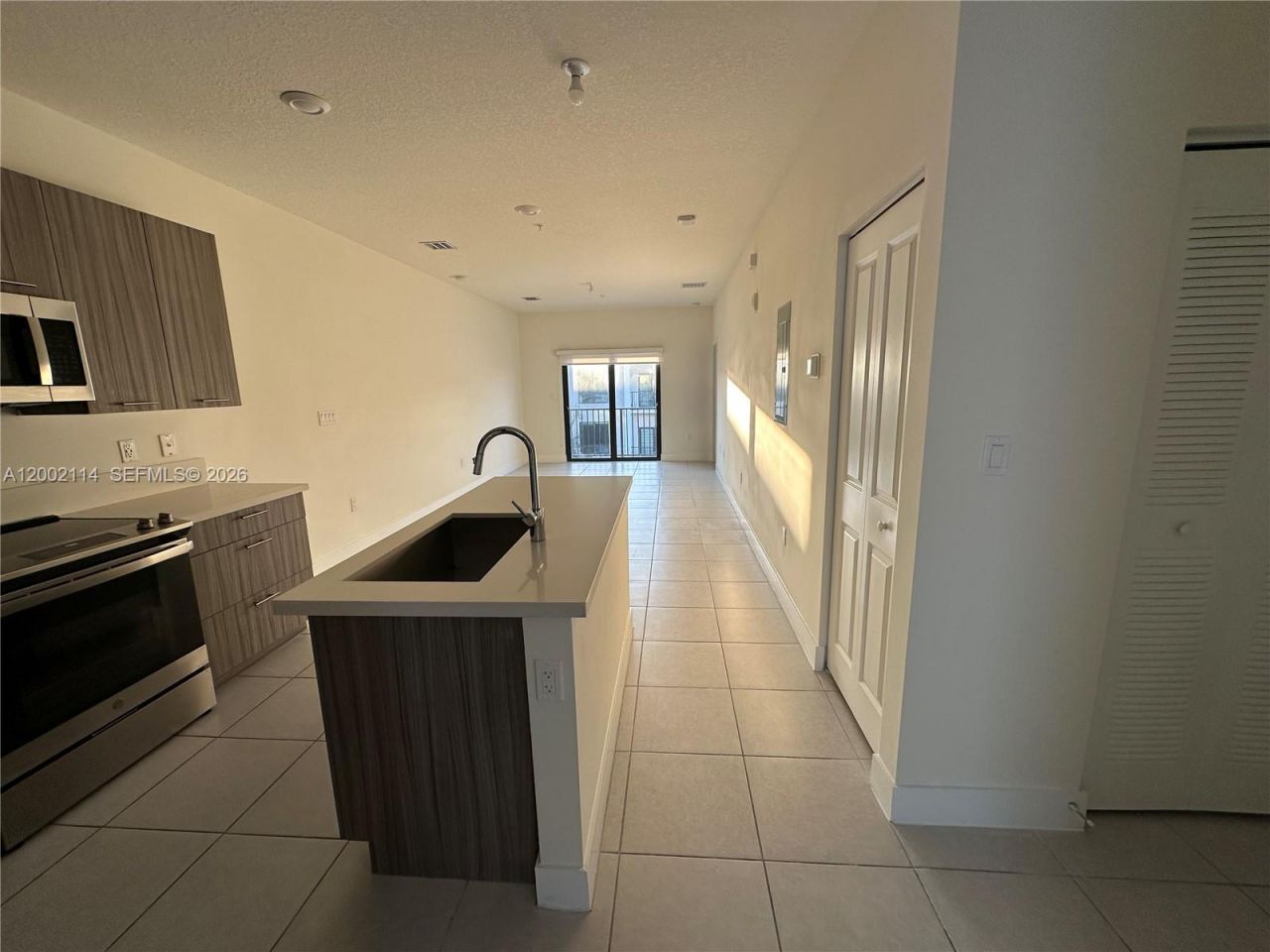 8265 NW 41st St, Unit C-204, Doral, FL 33166 Photo