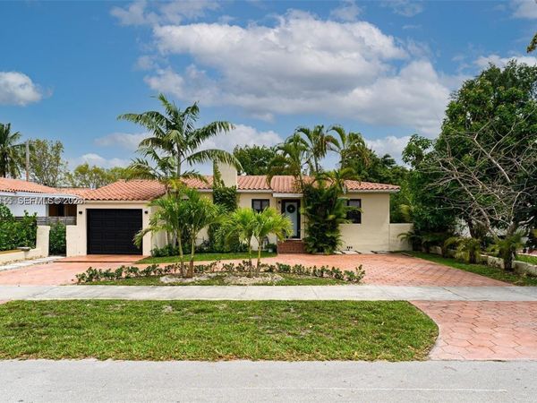 5981 SW 13th Ter , West Miami, FL 33144