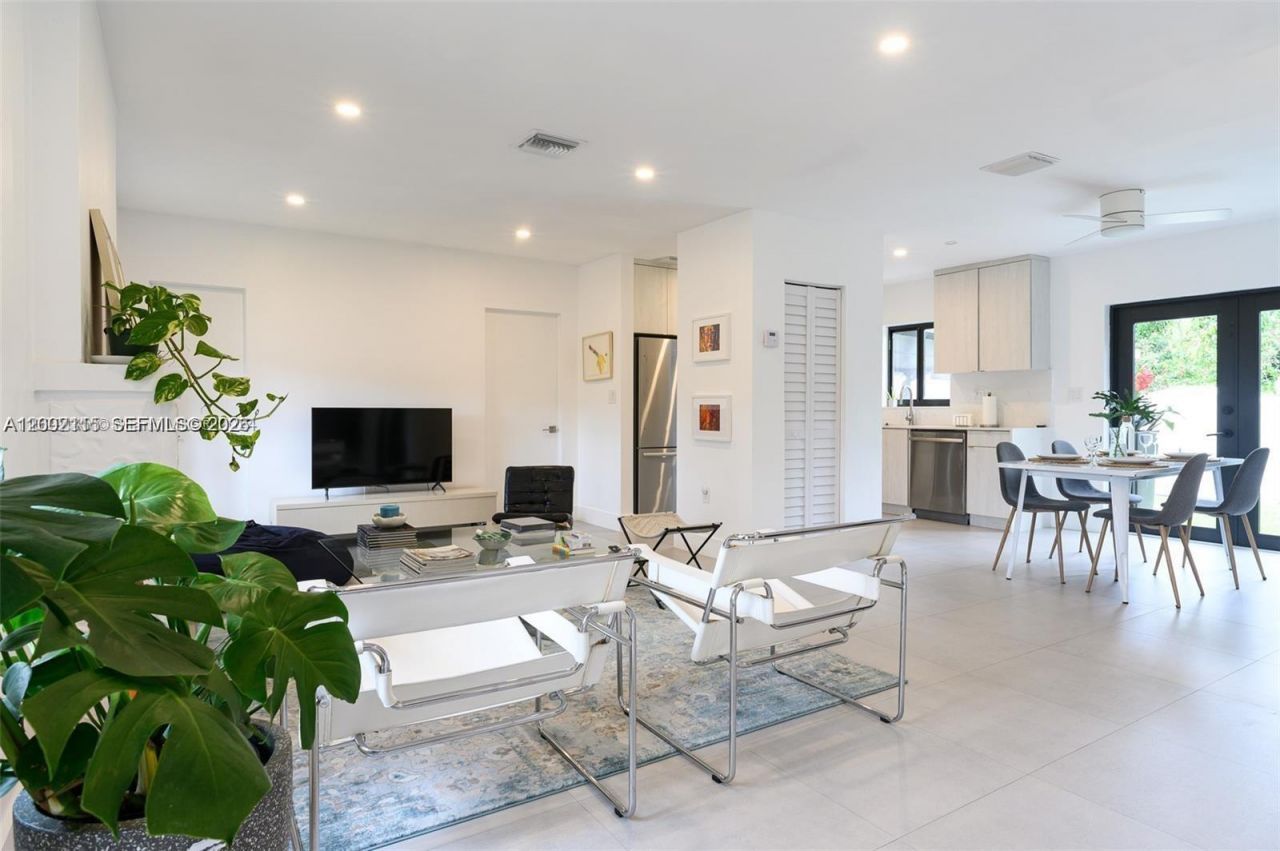 5981 SW 13th Ter , West Miami, FL 33144 Photo