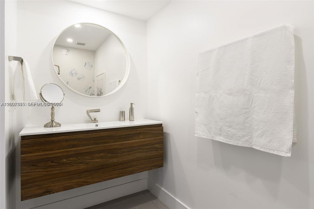 5981 SW 13th Ter , West Miami, FL 33144 Photo