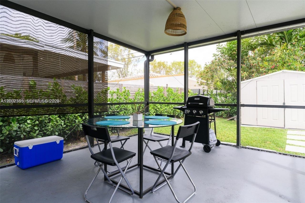 5981 SW 13th Ter , West Miami, FL 33144 Photo