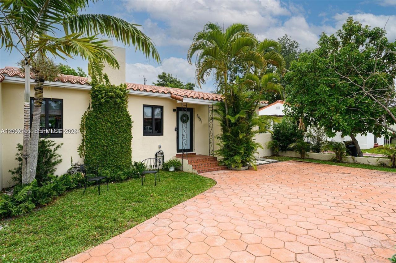 5981 SW 13th Ter , West Miami, FL 33144 Photo