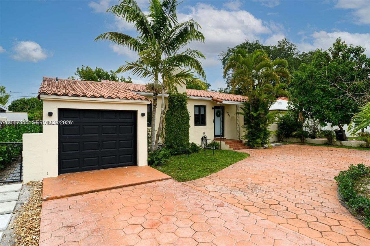 5981 SW 13th Ter , West Miami, FL 33144 Photo