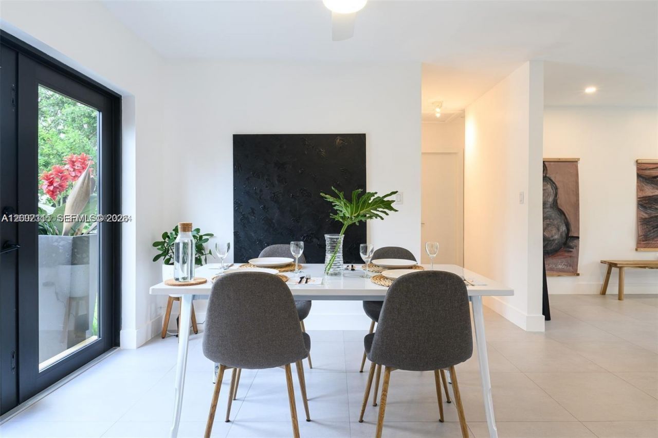 5981 SW 13th Ter , West Miami, FL 33144 Photo