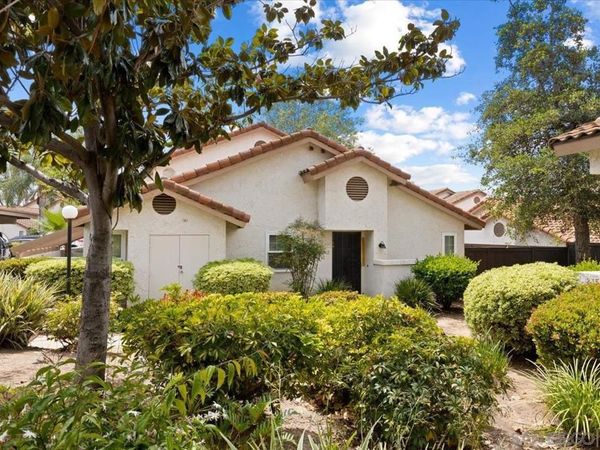 1651 S Juniper St, Unit 242, Escondido, CA 92025
