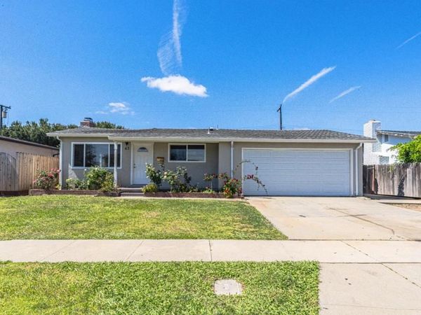 43 Saint Brendan Way, Salinas, CA 93906