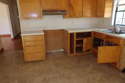 7601 Lady Street photo 4