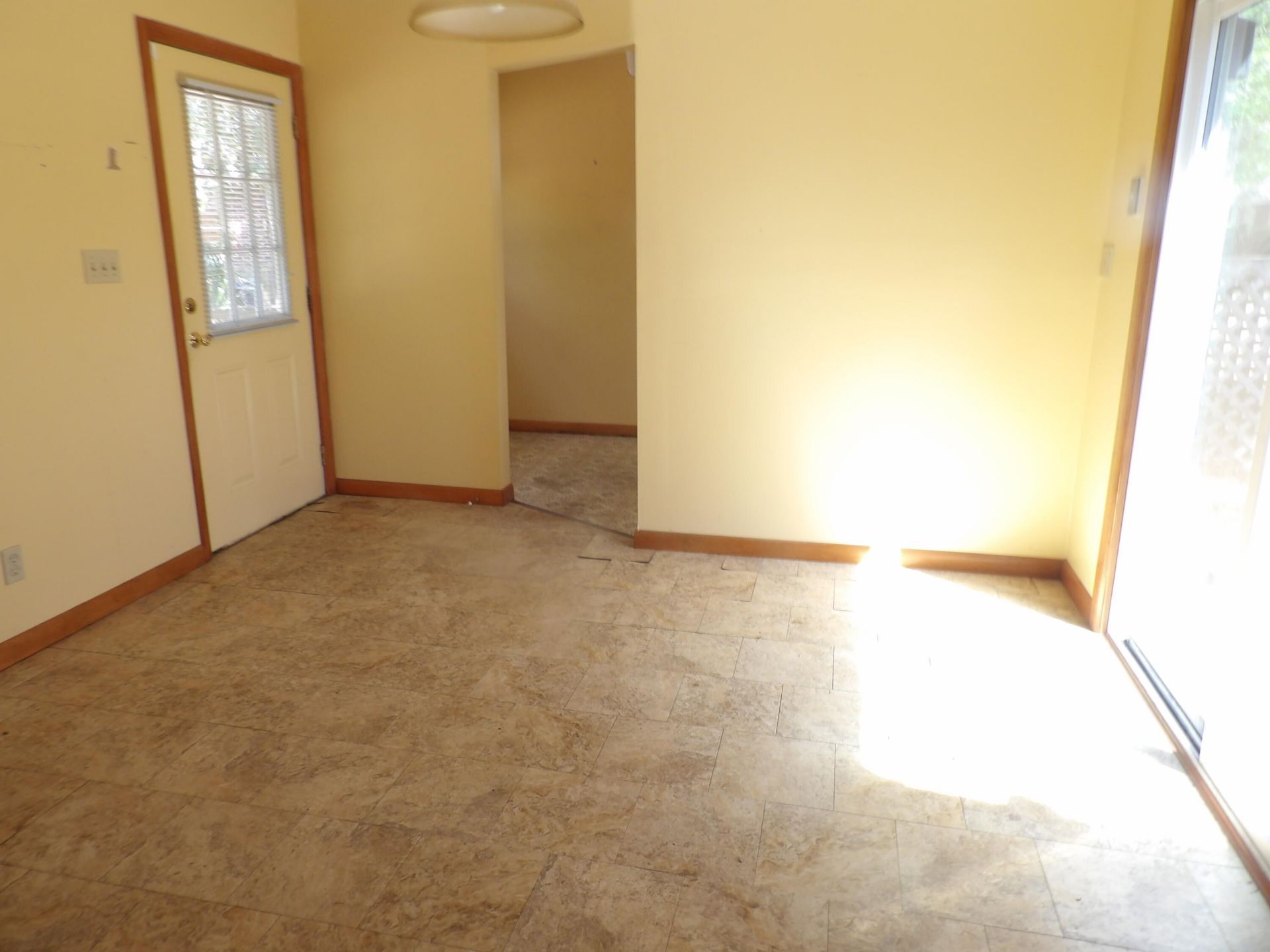 7601 Lady Street Photo 7