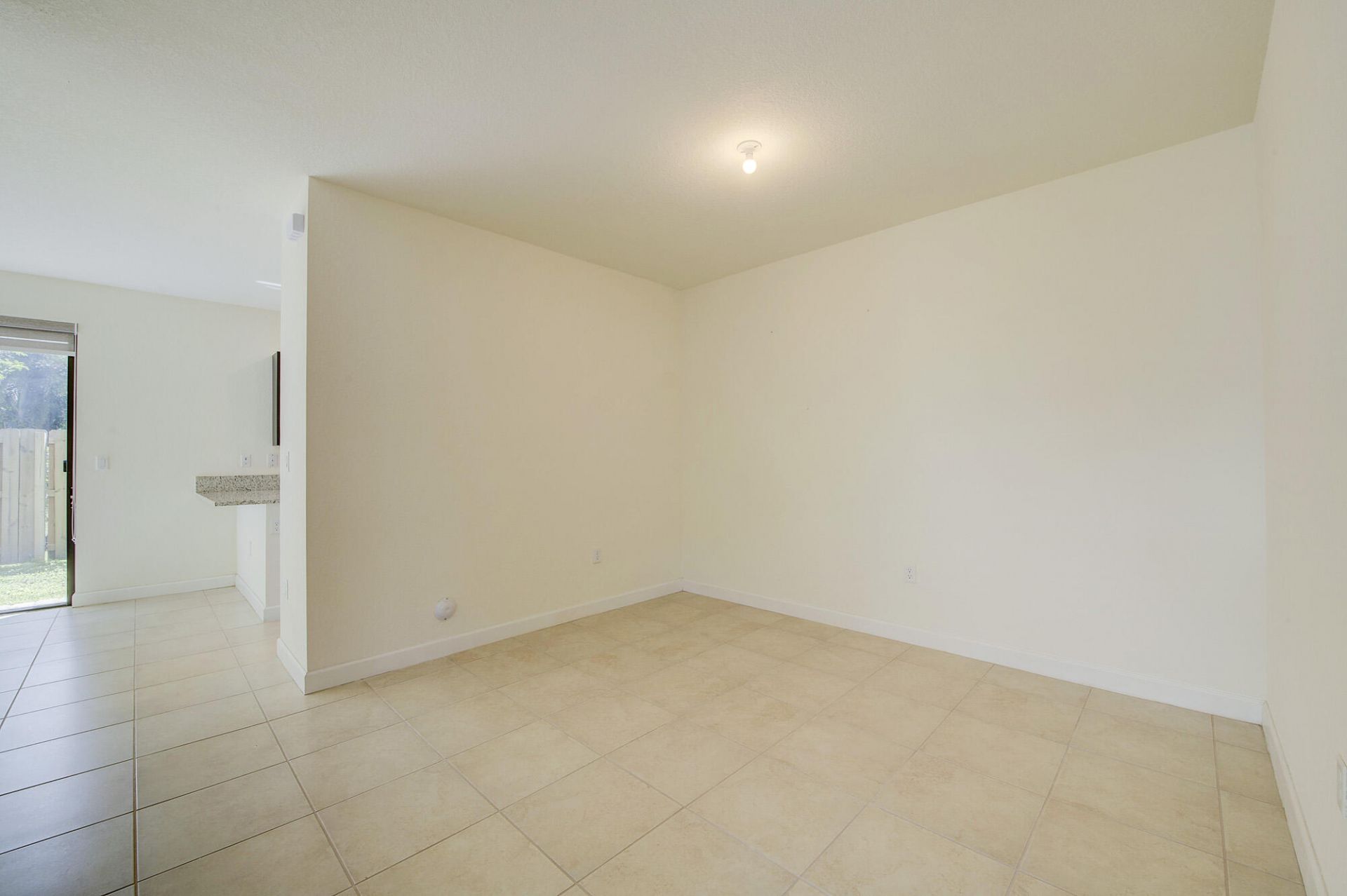 6574 S Anise Court, Davie, FL 33314 Photo