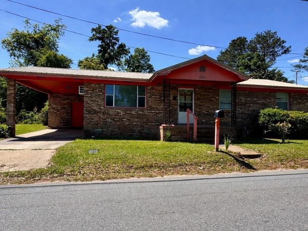 2893 EVA MAE STREET , MARIANNA, FL 32448