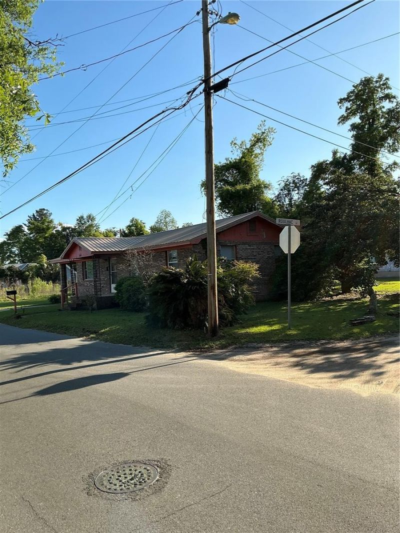 2893 Eva Mae Street, Marianna, FL 32448 Photo