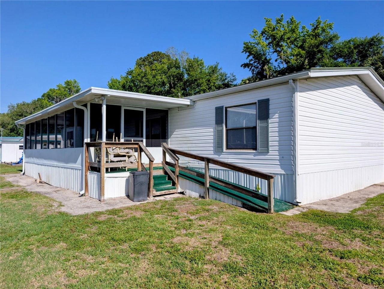 25836 Manhattan Lane, Astor, FL 32102 Photo