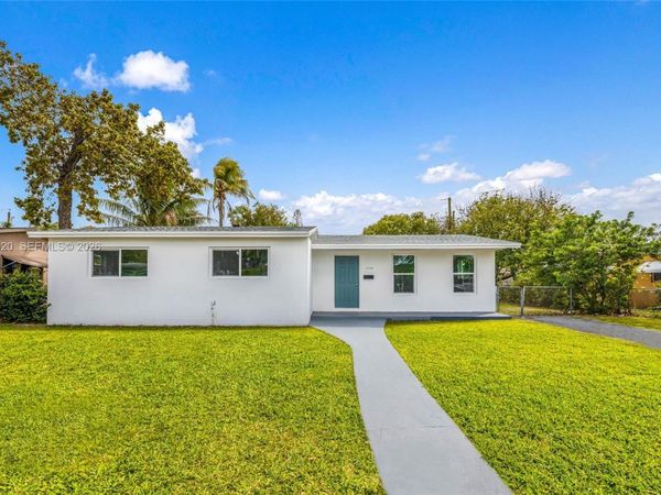 1260 NW 188th St, Miami Gardens, FL 33169