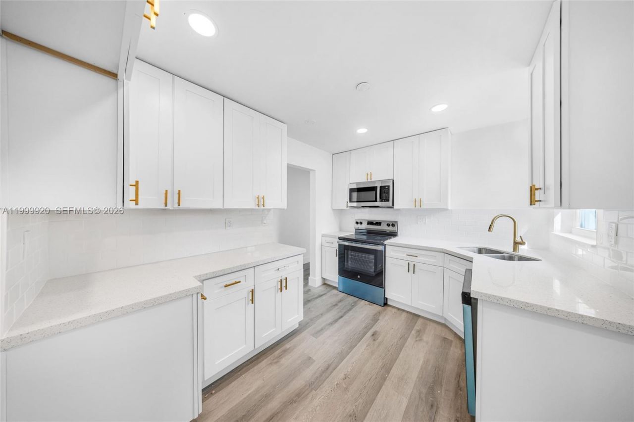 1260 NW 188th St, Miami Gardens, FL 33169 Photo