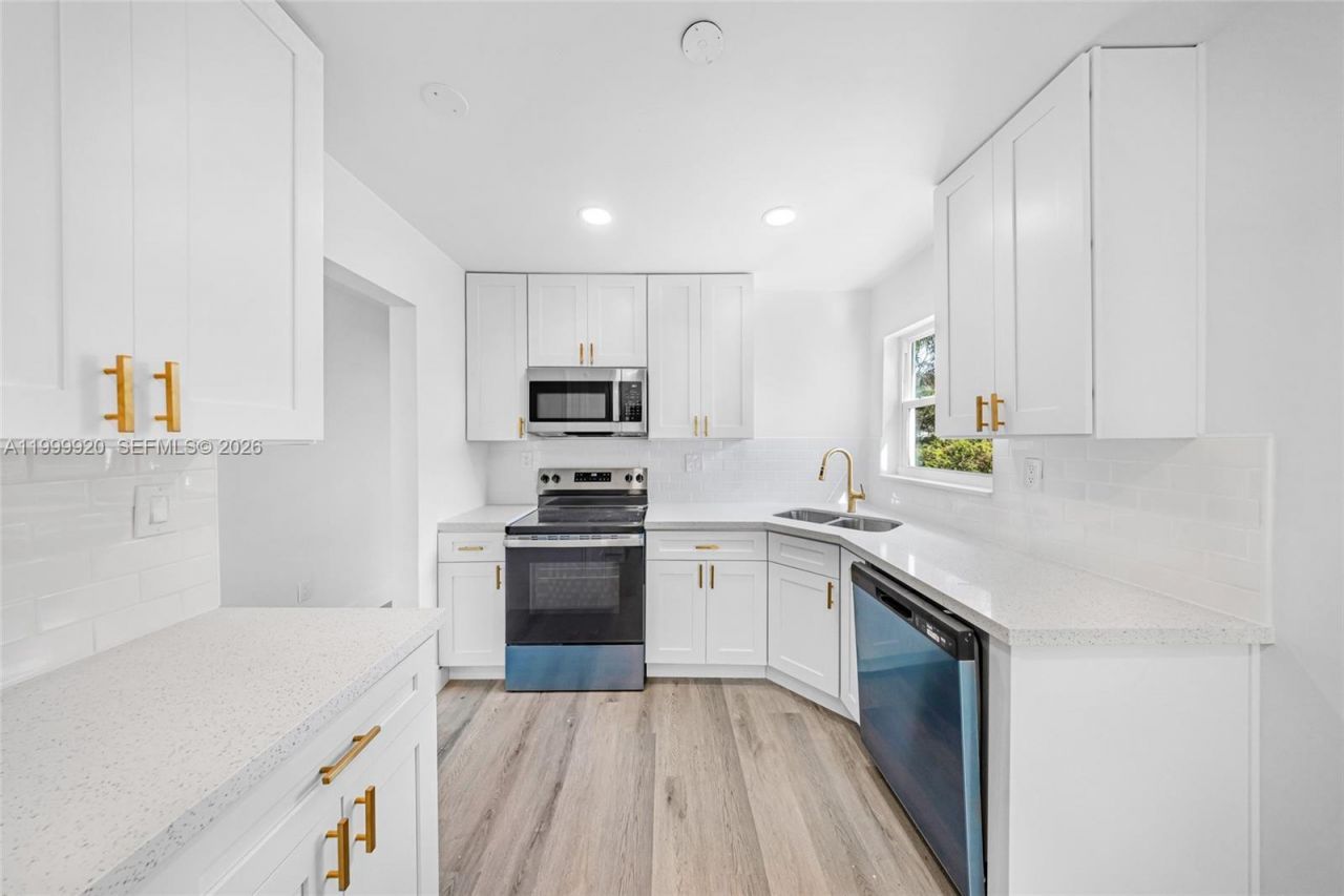 1260 NW 188th St, Miami Gardens, FL 33169 Photo