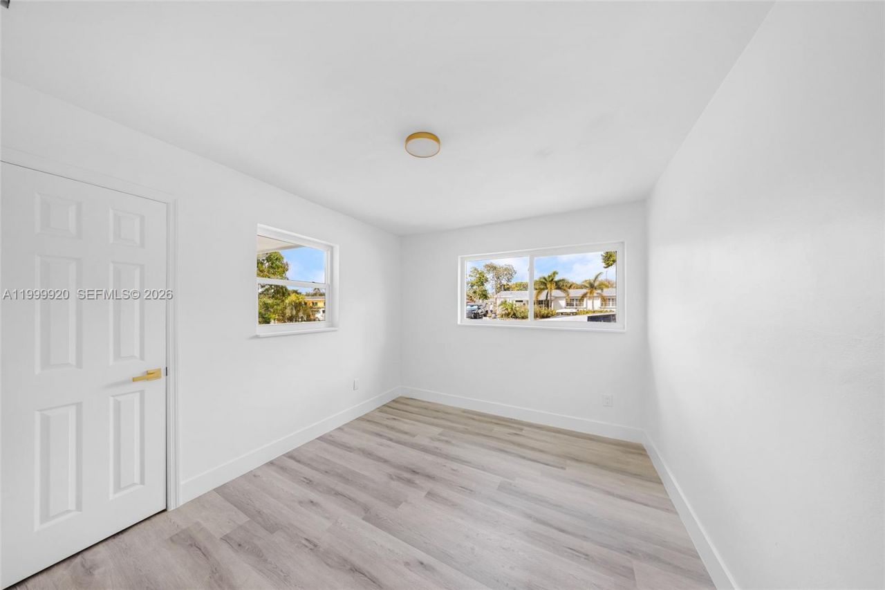 1260 NW 188th St, Miami Gardens, FL 33169 Photo