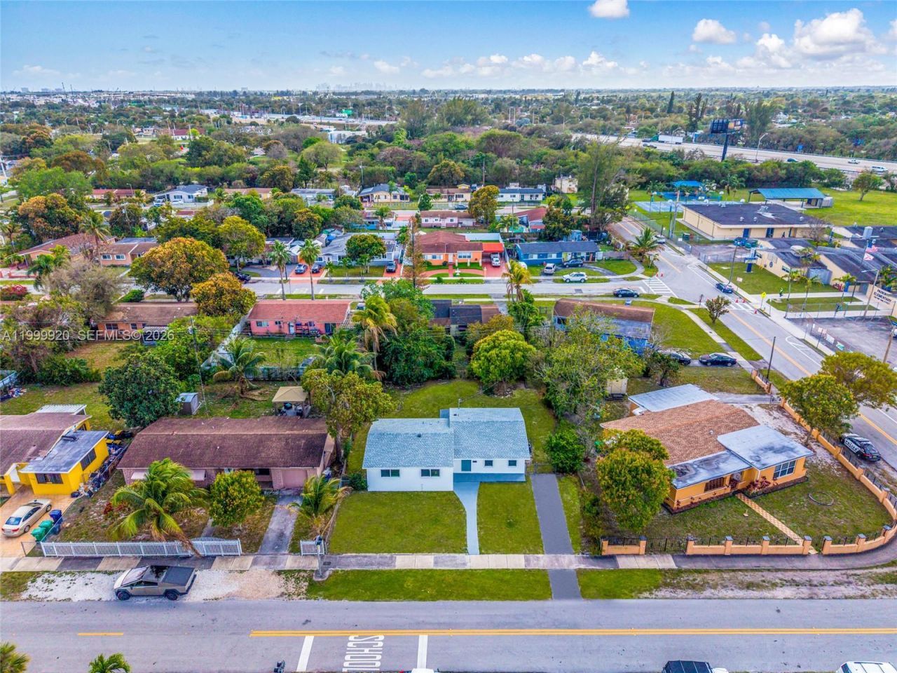 1260 NW 188th St, Miami Gardens, FL 33169 Photo