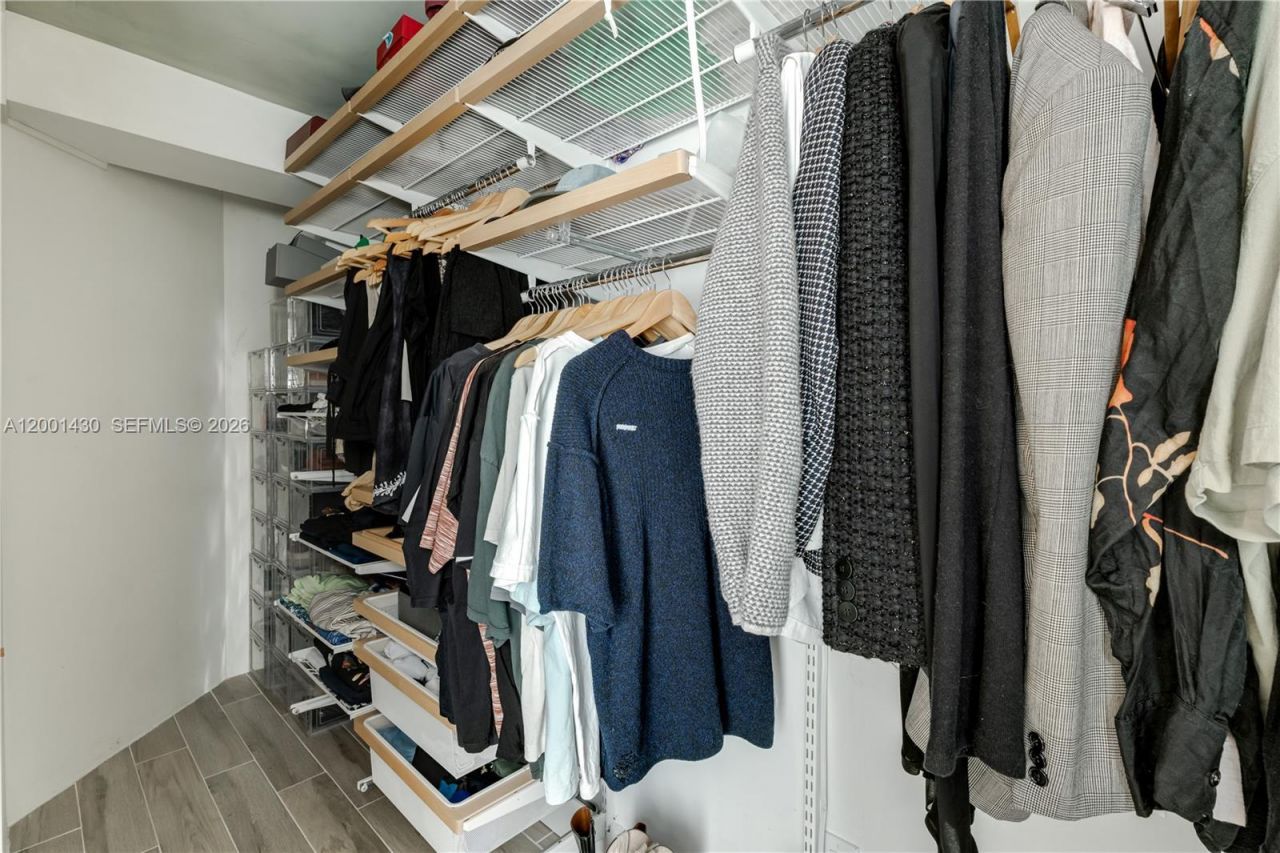 7501 W Adventure Ave, North Bay Village, FL 33141 Photo