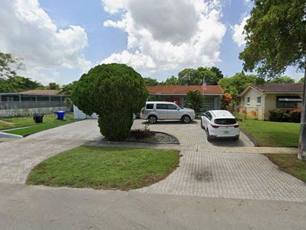 2100 N 54th Ave, Hollywood, FL 33021