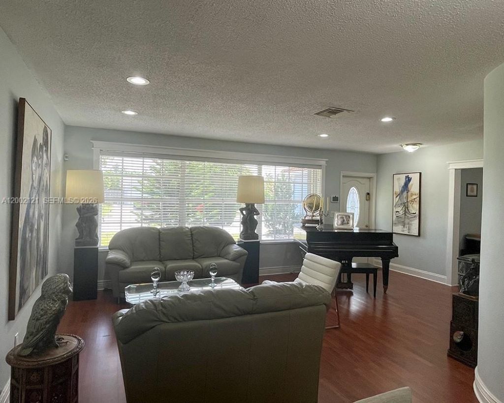 2100 N 54th Ave, Hollywood, FL 33021 Photo