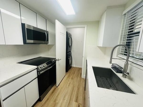 890 N Federal Highway, Unit 101, Lantana, FL 33462