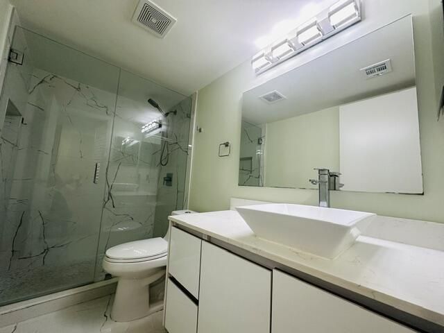 890 N Federal Highway, Unit 101, Lantana, FL 33462 Photo