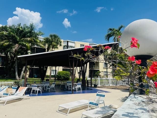 890 N Federal Highway, Unit 101, Lantana, FL 33462 Photo