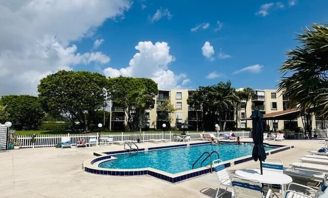 890 N Federal Highway, Unit 101, Lantana, FL 33462 Photo