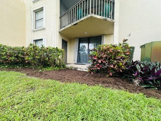 890 N Federal Highway, Unit 101, Lantana, FL 33462 Photo