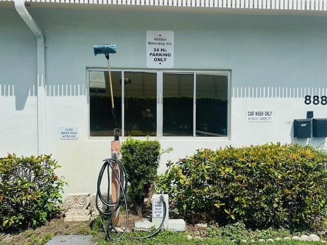 890 N Federal Highway, Unit 101, Lantana, FL 33462 Photo