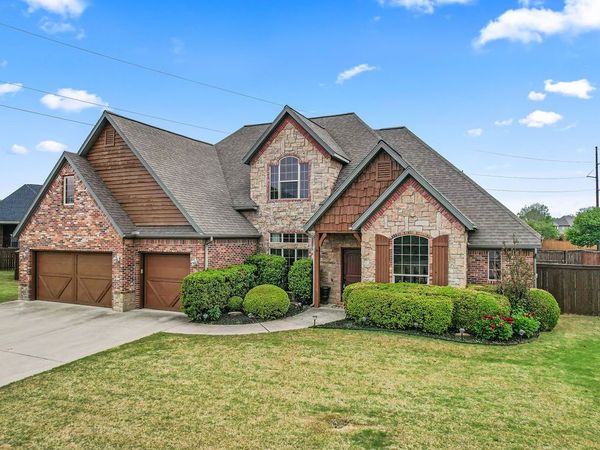 4801 SW Blaire Mont Road, Bentonville, AR 72713