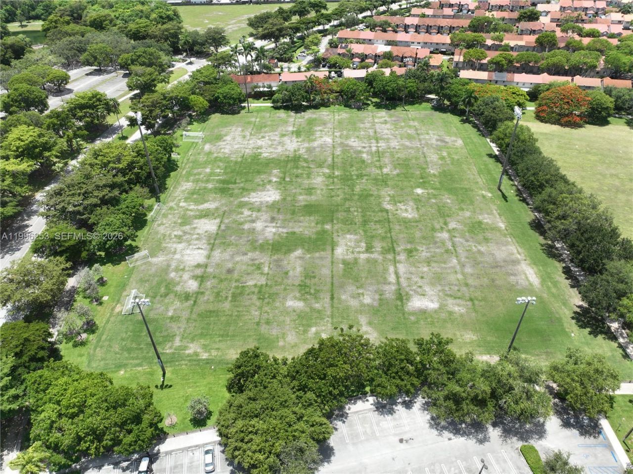 10101 SW 154th Cir Ct, Unit 107, Miami, FL 33196 Photo