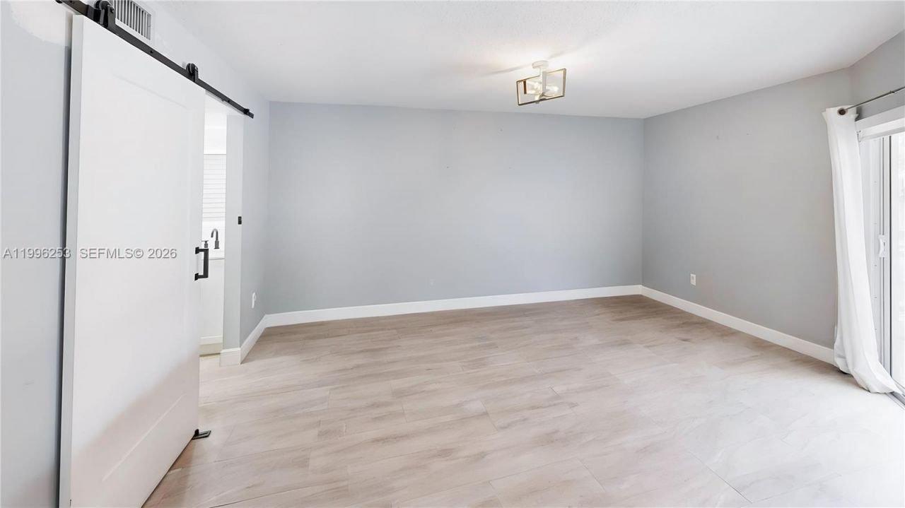 10101 SW 154th Cir Ct, Unit 107, Miami, FL 33196 Photo