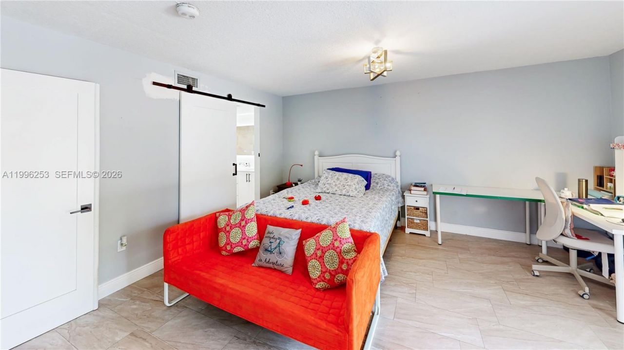 10101 SW 154th Cir Ct, Unit 107, Miami, FL 33196 Photo