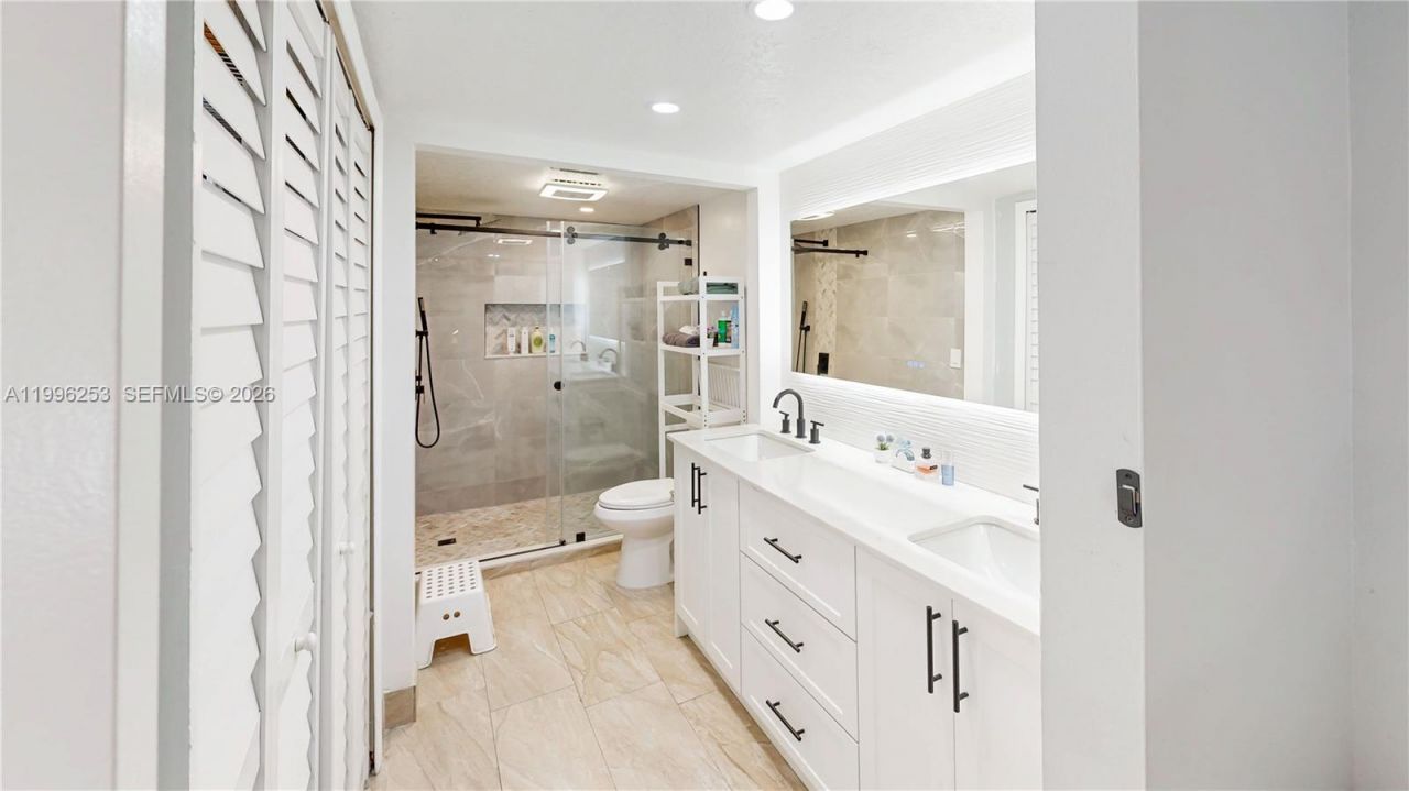 10101 SW 154th Cir Ct, Unit 107, Miami, FL 33196 Photo