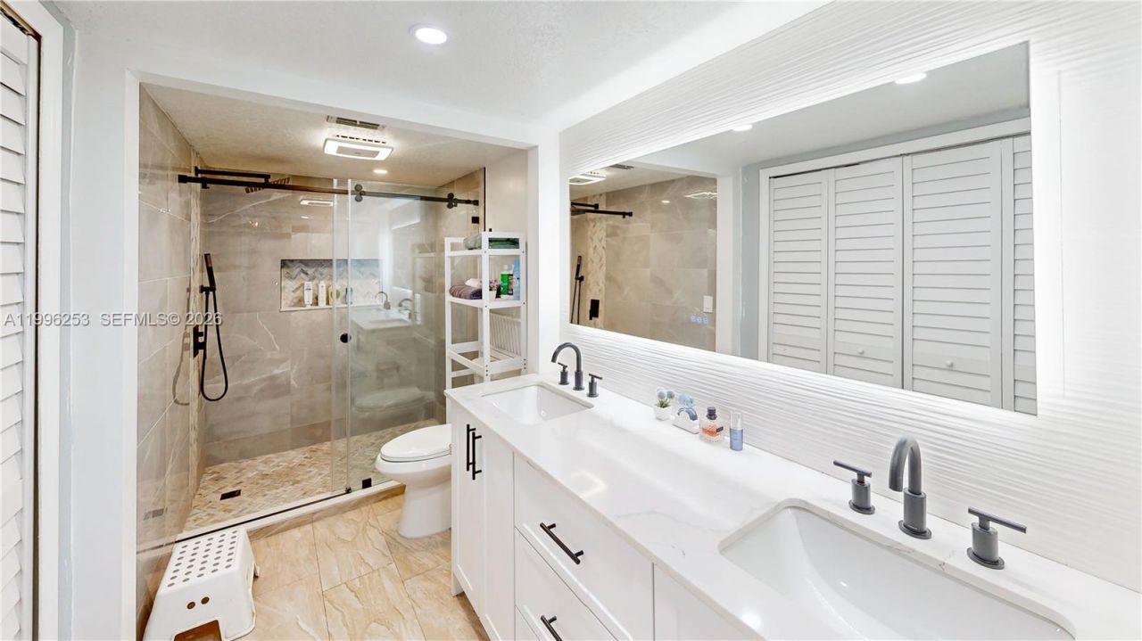 10101 SW 154th Cir Ct, Unit 107, Miami, FL 33196 Photo