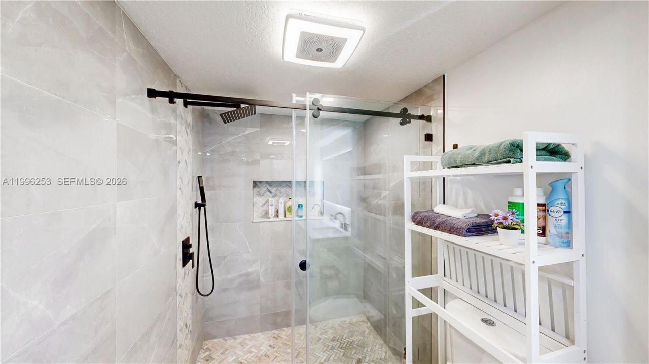 10101 SW 154th Cir Ct, Unit 107, Miami, FL 33196 Photo