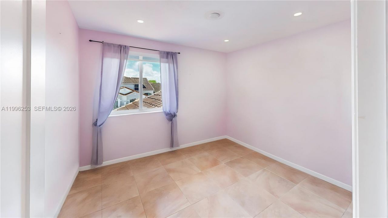 10101 SW 154th Cir Ct, Unit 107, Miami, FL 33196 Photo