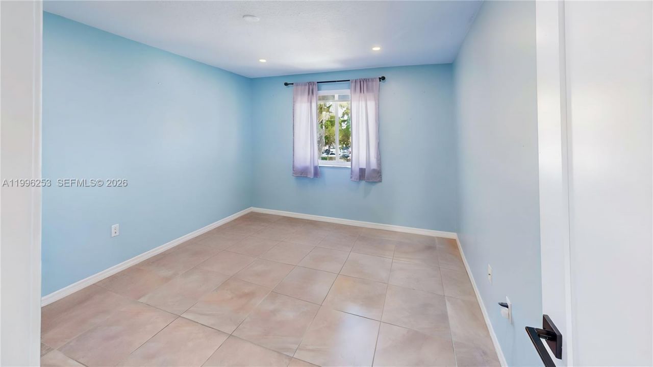 10101 SW 154th Cir Ct, Unit 107, Miami, FL 33196 Photo