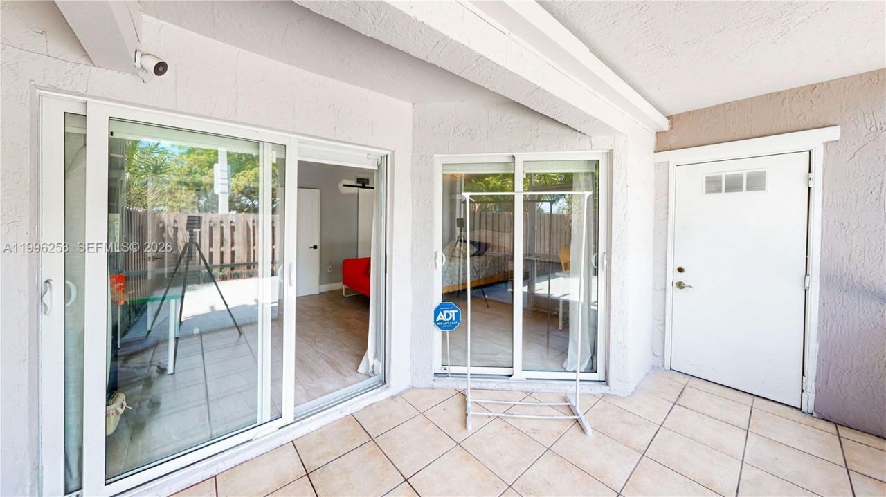 10101 SW 154th Cir Ct, Unit 107, Miami, FL 33196 Photo