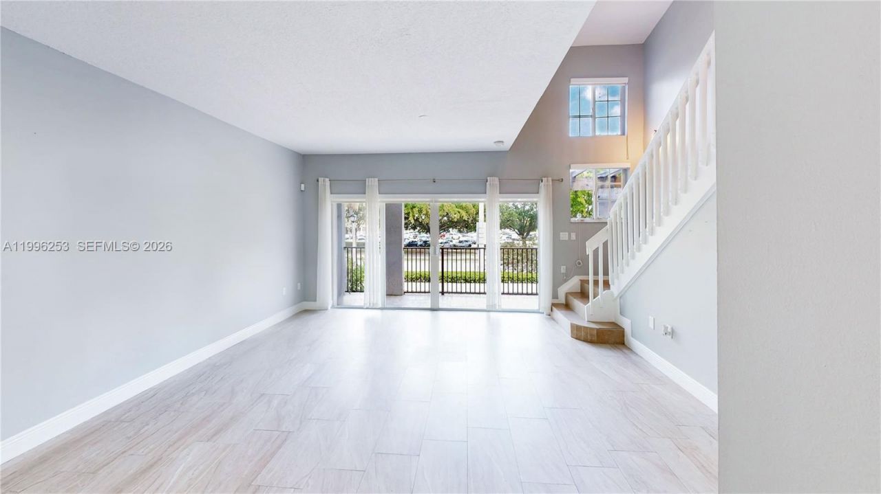 10101 SW 154th Cir Ct, Unit 107, Miami, FL 33196 Photo