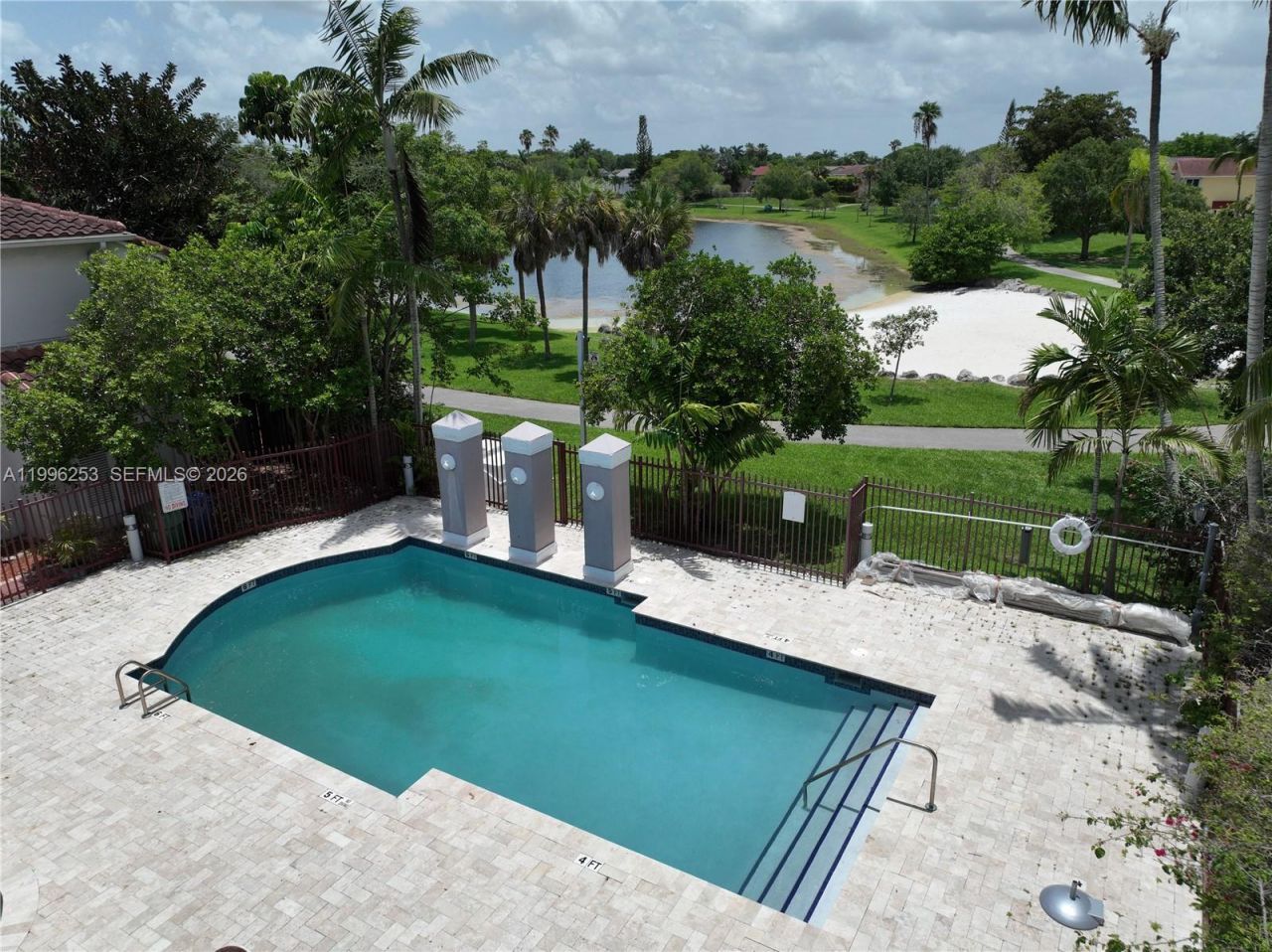 10101 SW 154th Cir Ct, Unit 107, Miami, FL 33196 Photo