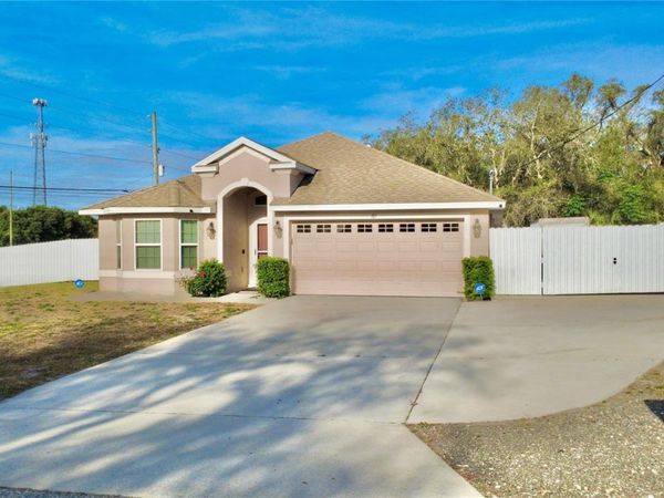 101 PARKTON AVENUE , SPRING HILL, FL 34606