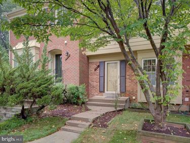 9867 HIGH WATER COURT , BURKE, VA 22015